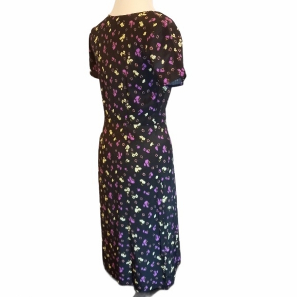 NWT Modcloth Button Deep V Fitted Dress - Picture 4 of 8